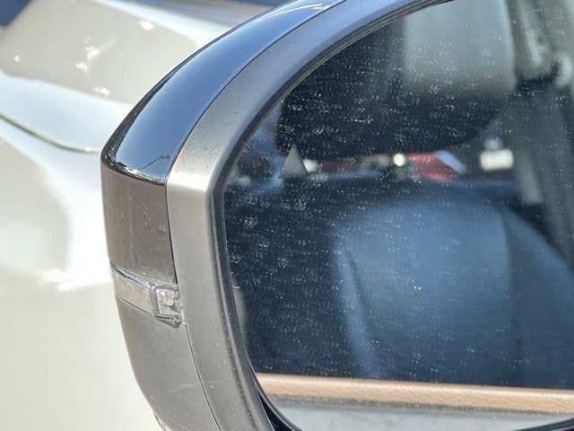 Certified 2022 Nissan Rogue Platinum w/ Head-Up Display Package image 12