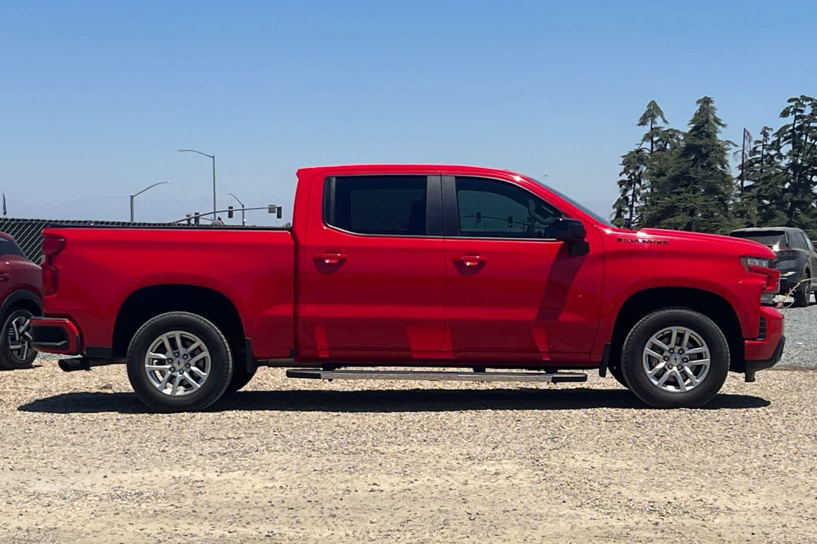 Used 2021 Chevrolet Silverado 1500 RST w/ Bed Protection Package RWD image 9