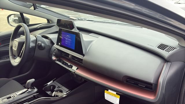 New 2026 Toyota Prius Plug-In Hybrid FWD image 27