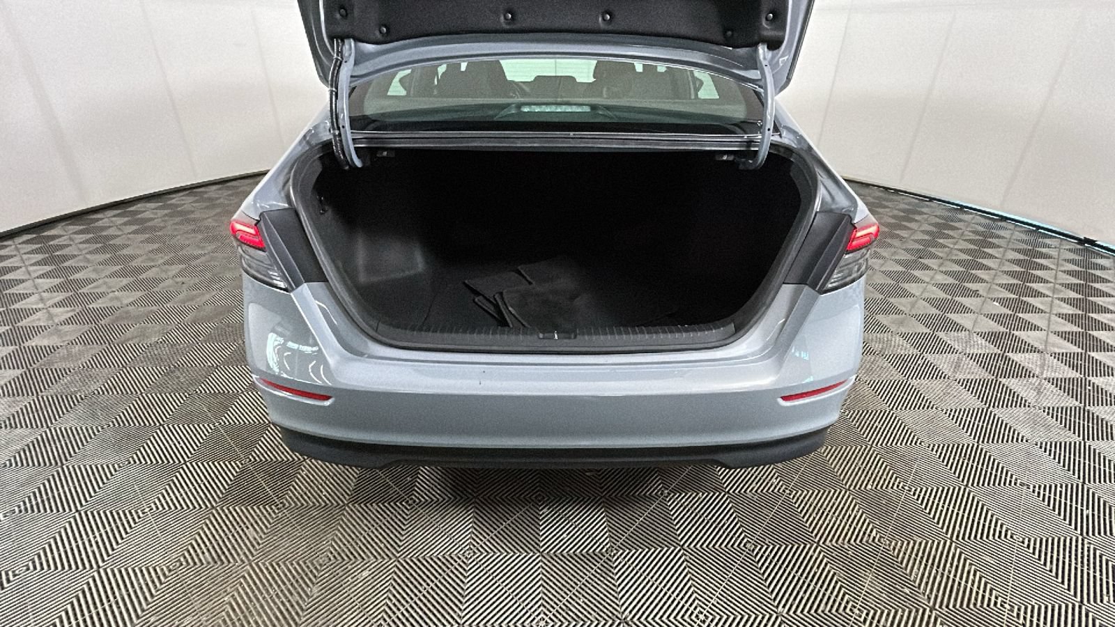 Used 2023 Honda Accord Sport image 31