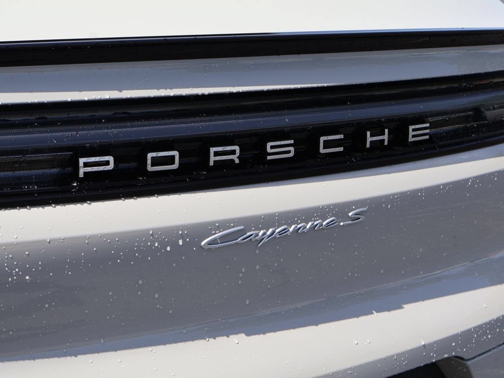 New 2026 Porsche Cayenne S AWD/4WD image 6