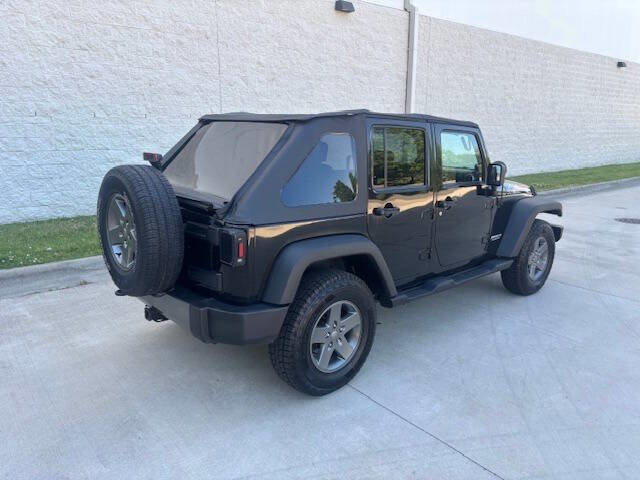 Used 2010 Jeep Wrangler Unlimited Sport AWD/4WD image 20