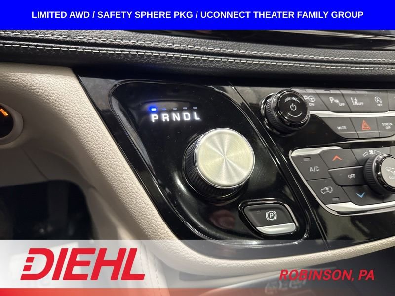 Used 2023 Chrysler Pacifica Limited w/ Uconnect Theater Family Group AWD/4WD image 43