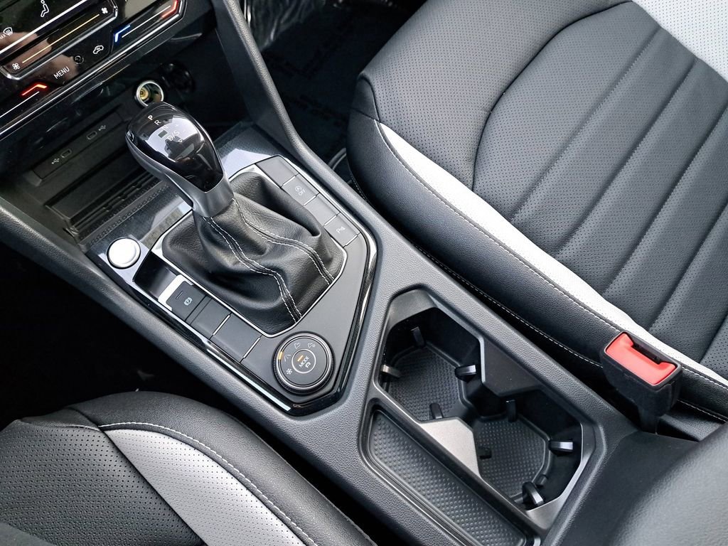 New 2025 Volkswagen Taos SEL AWD/4WD image 27
