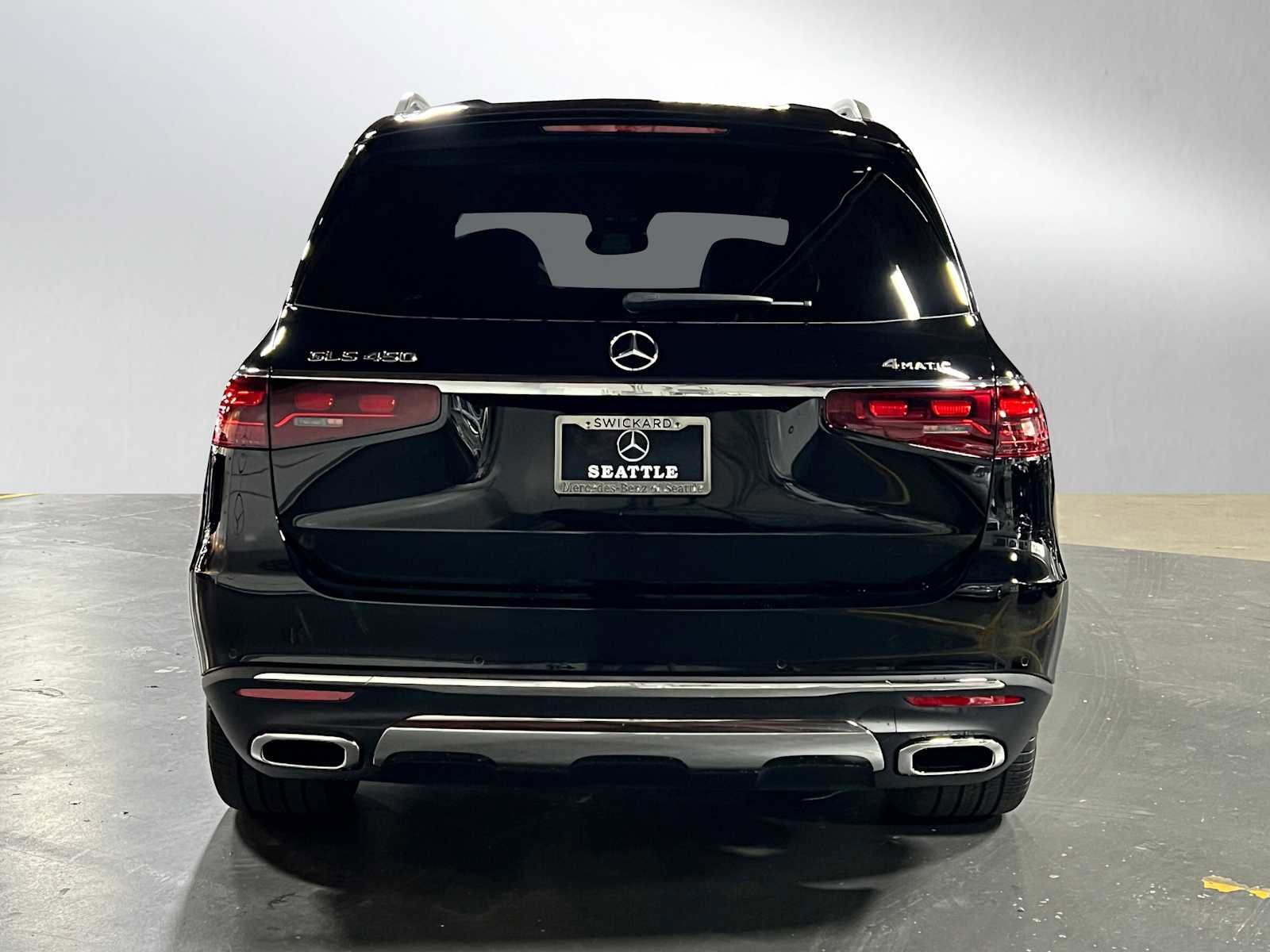 New 2026 Mercedes-Benz GLS 450 4MATIC image 4