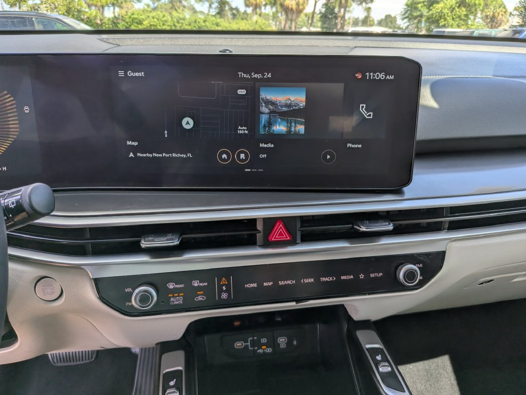 Certified 2026 Kia Sorento EX AWD/4WD image 24