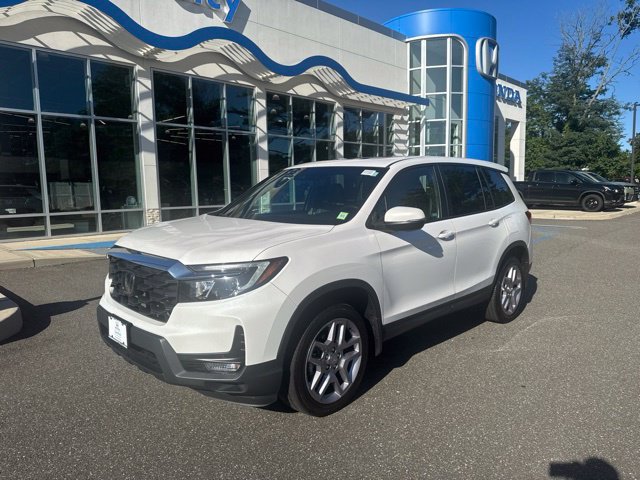 Used 2024 Honda Passport EX-L image 4