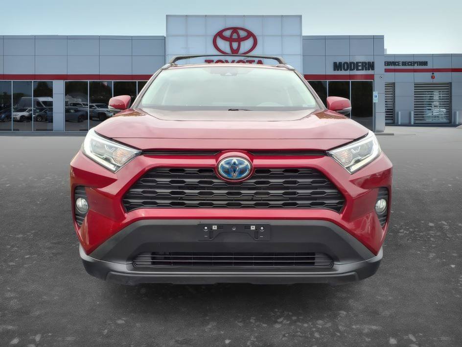 Used 2021 Toyota RAV4 XLE Premium AWD/4WD image 11