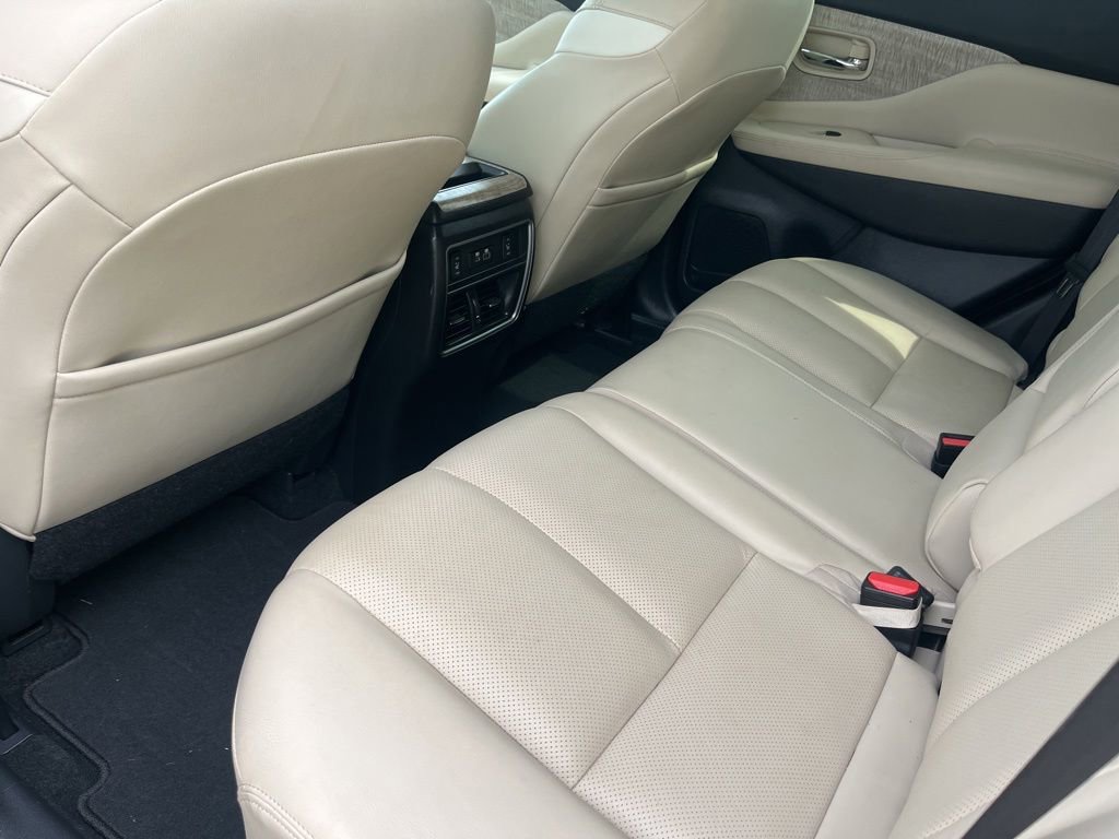 Used 2023 Nissan Murano SL w/ SL Moonroof Package FWD image 33