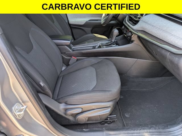 Used 2023 Jeep Compass Sport AWD/4WD image 33