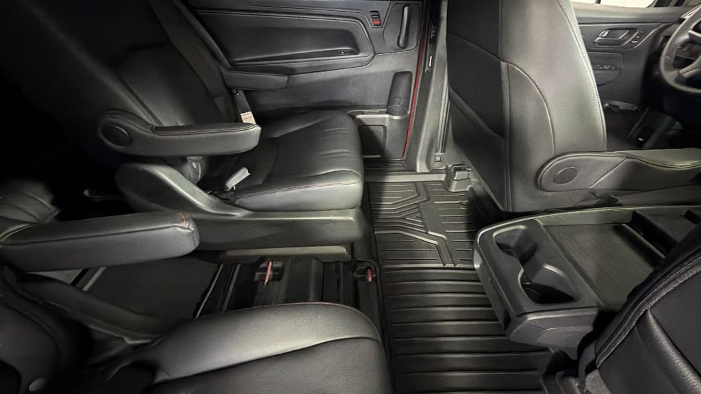 Used 2025 Honda Odyssey Sport-L image 35