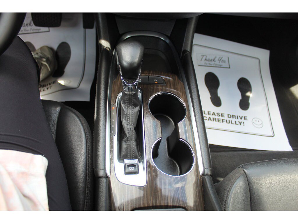 Used 2024 Chevrolet Malibu LT FWD image 13