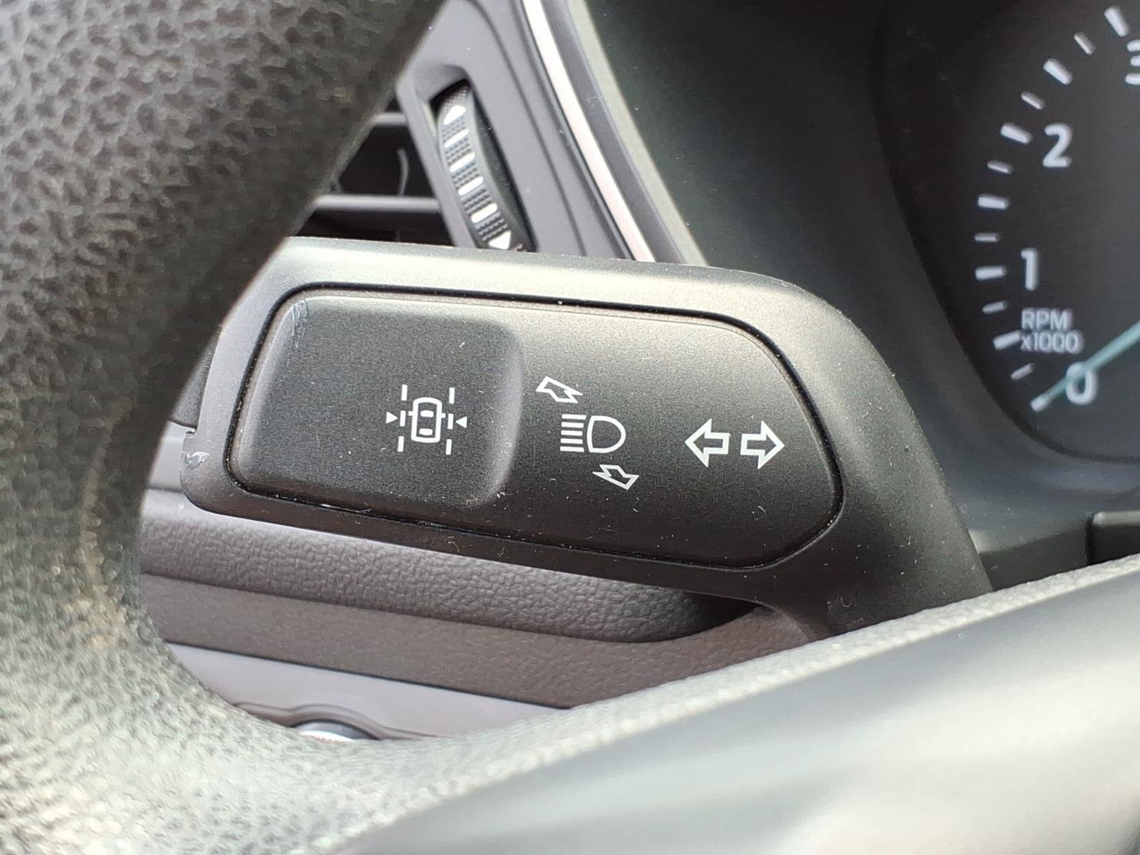 Certified 2022 Ford Escape SE AWD/4WD image 17