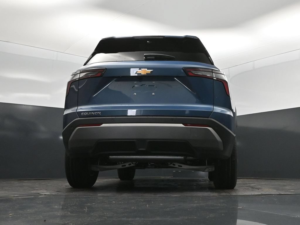 New 2026 Chevrolet Equinox LT w/ Safety and Technology Package FWD image 37