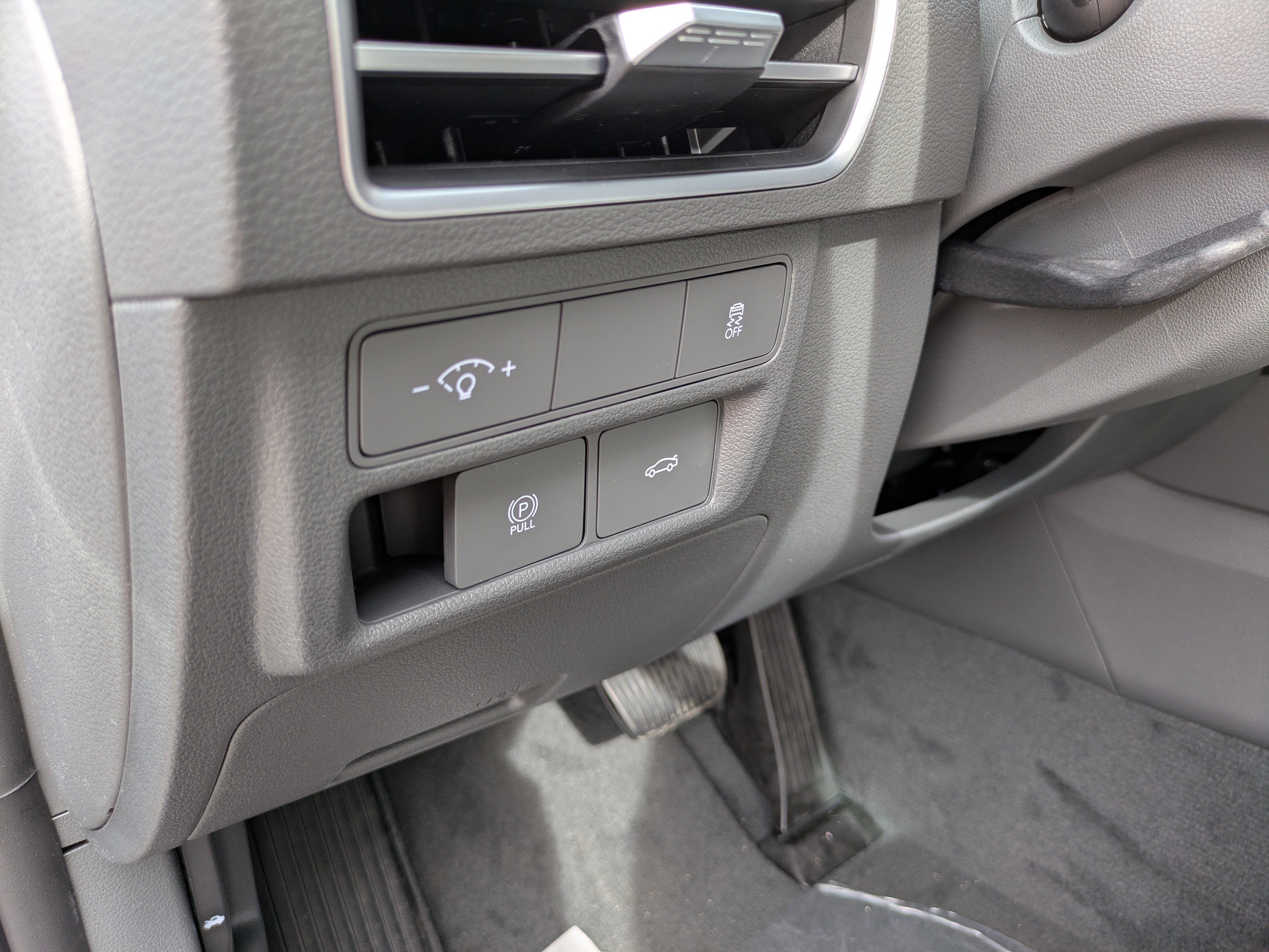 New 2026 Hyundai Sonata SEL FWD image 19