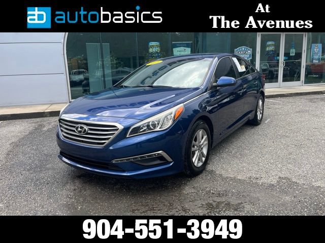 Used 2015 Hyundai Sonata SE w/ Option Group 09