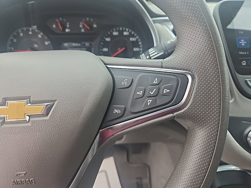 Used 2025 Chevrolet Malibu LT image 22