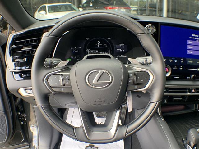 Used 2026 Lexus RX 450h AWD image 14