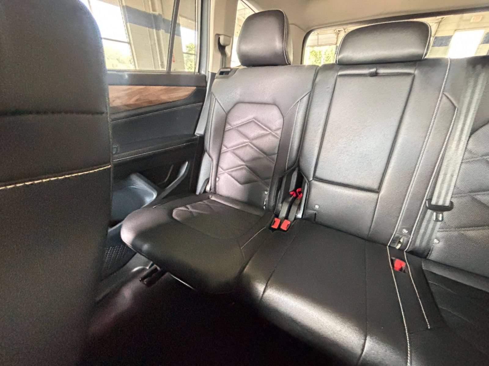 Used 2026 Volkswagen Atlas SE FWD image 37