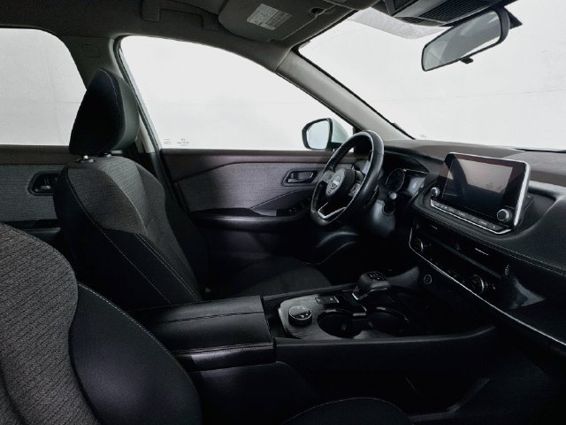 Used 2022 Nissan Rogue S AWD/4WD image 26