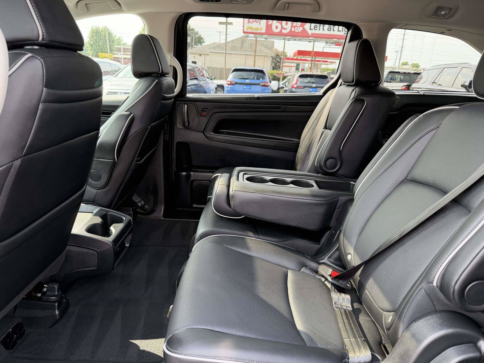 Certified 2026 Honda Odyssey Elite image 9
