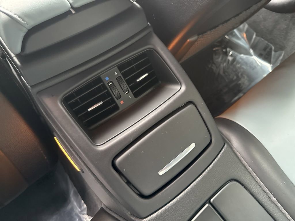 Used 2013 BMW M3 Convertible image 12