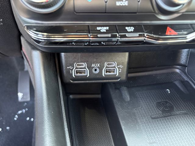 Used 2022 Dodge Durango R/T w/ Blacktop Package image 28