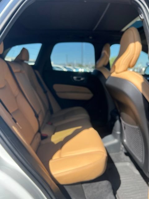 Used 2024 Volvo XC60 T8 Ultimate w/ Protection Package Premier AWD/4WD image 32