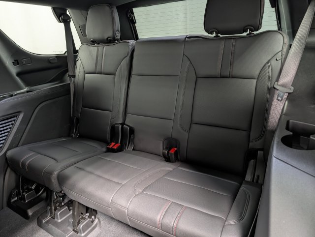 Used 2026 Chevrolet Tahoe RST w/ RST Capability Package AWD/4WD image 16