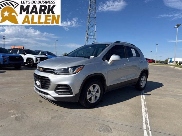 Used 2019 Chevrolet Trax LT AWD/4WD image 2