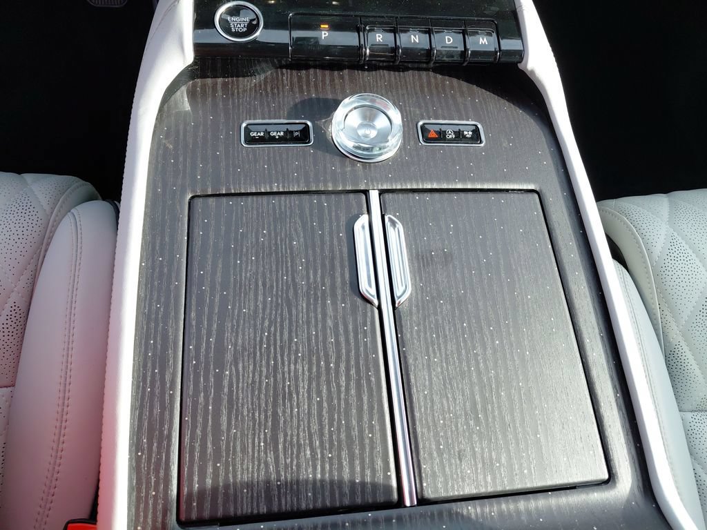 New 2026 Lincoln Navigator Black Label AWD/4WD image 16