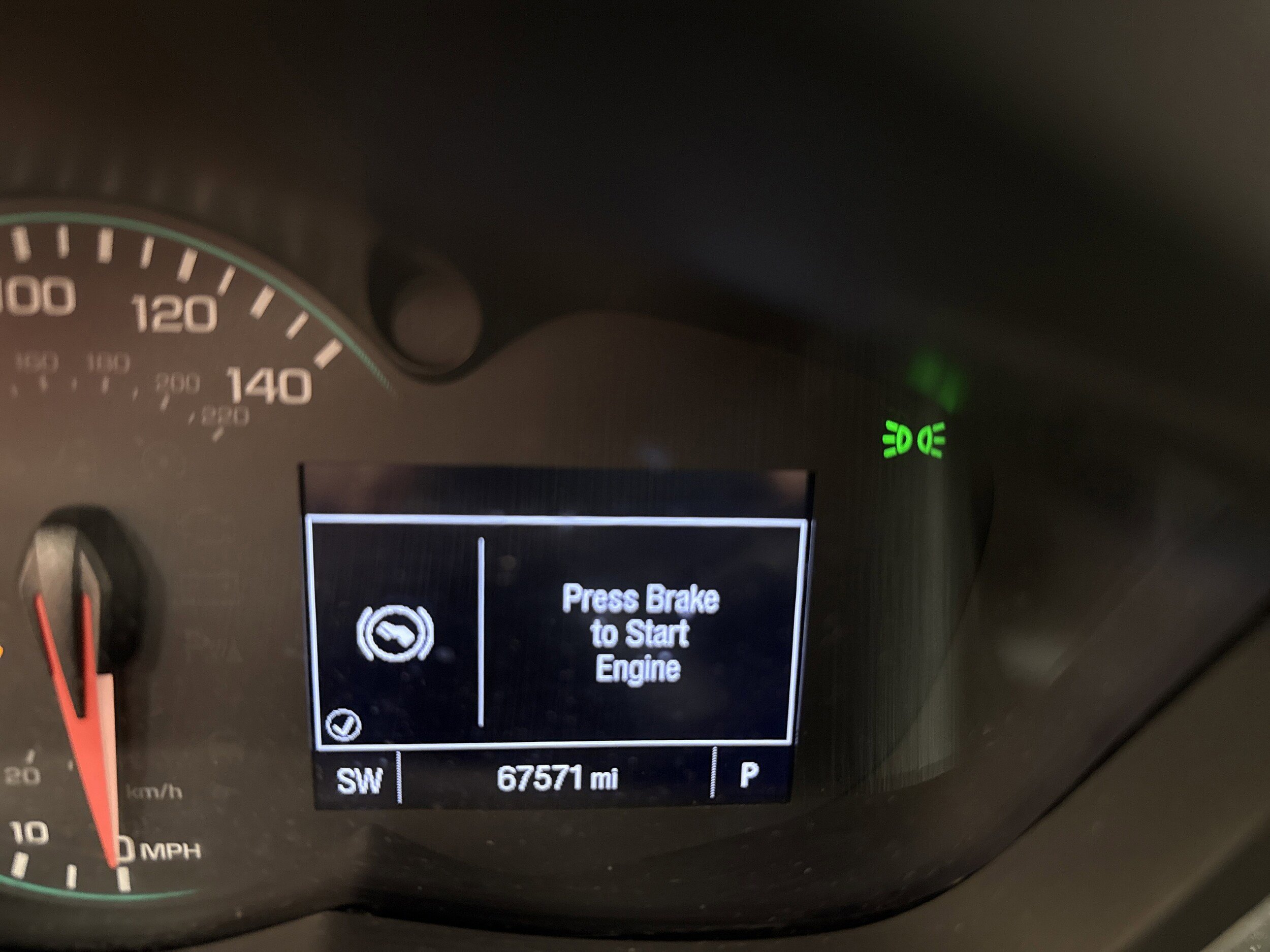Used 2018 Chevrolet Trax LT w/ LT Convenience Package FWD image 16