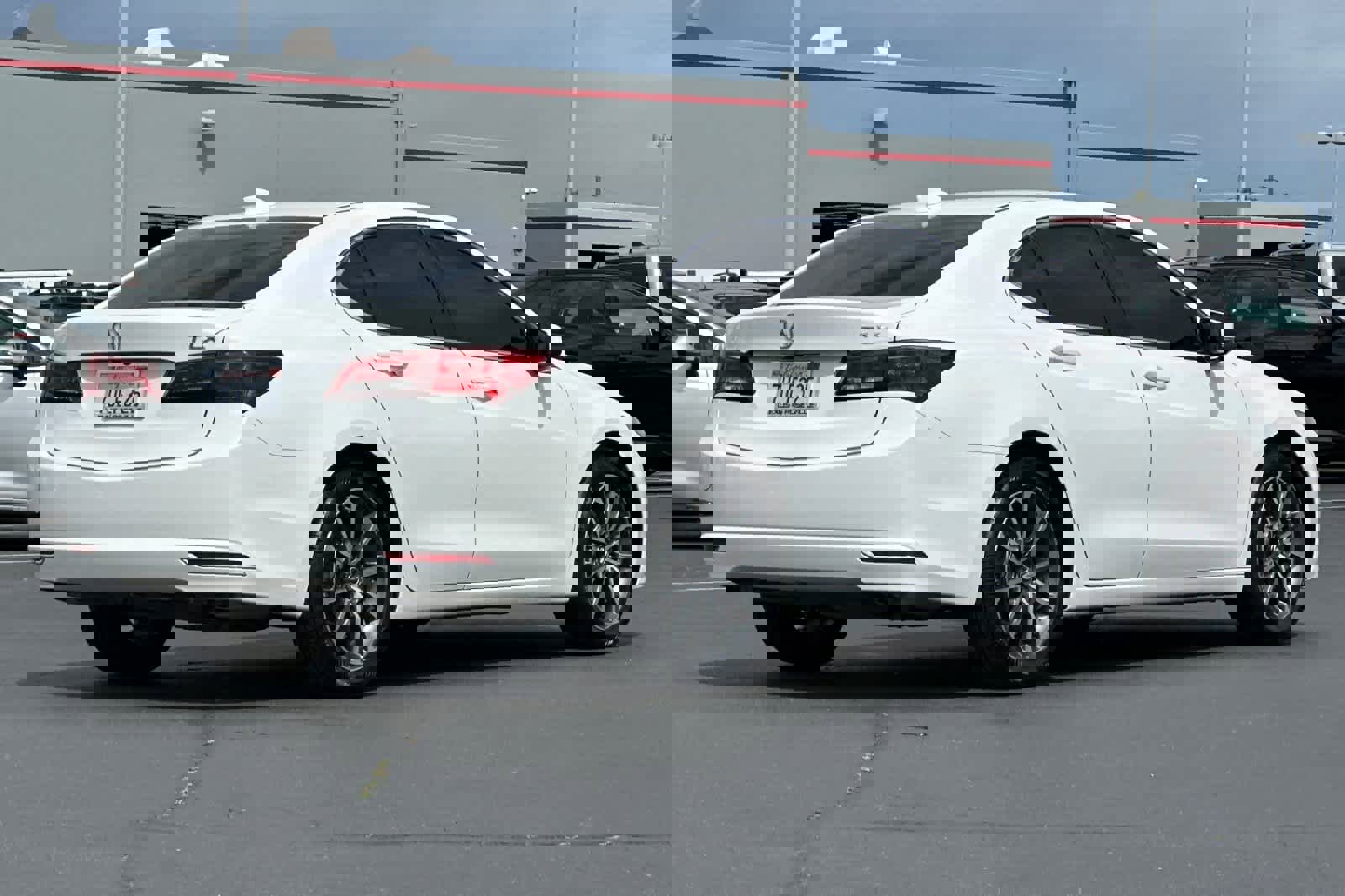 Used 2016 Acura TLX V6 w/ Technology Package image 2