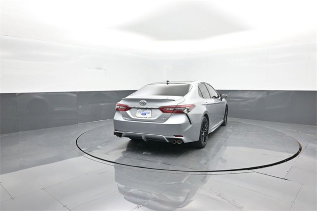 Used 2021 Toyota Camry XSE w/ Navigation Package image 7