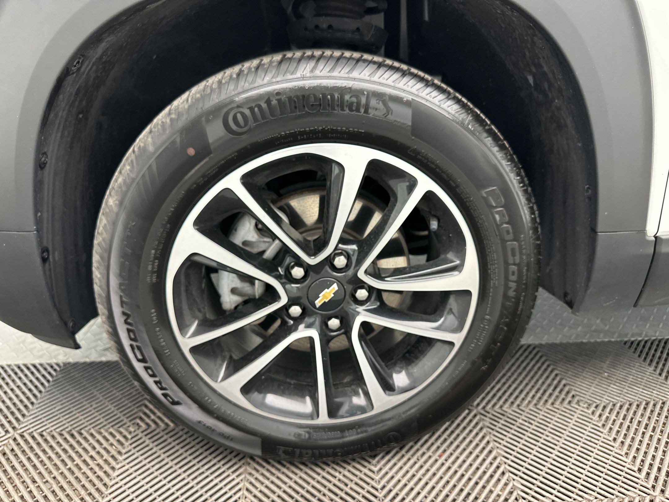 Certified 2024 Chevrolet TrailBlazer LT AWD/4WD image 12