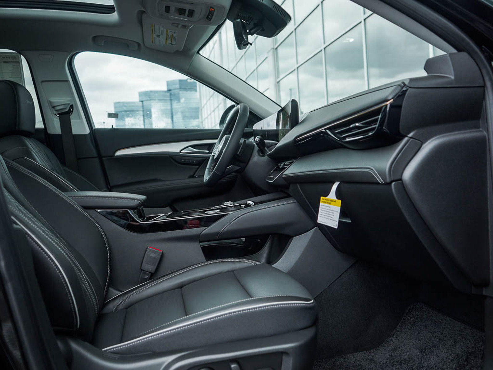 New 2025 Buick Envision Avenir image 11