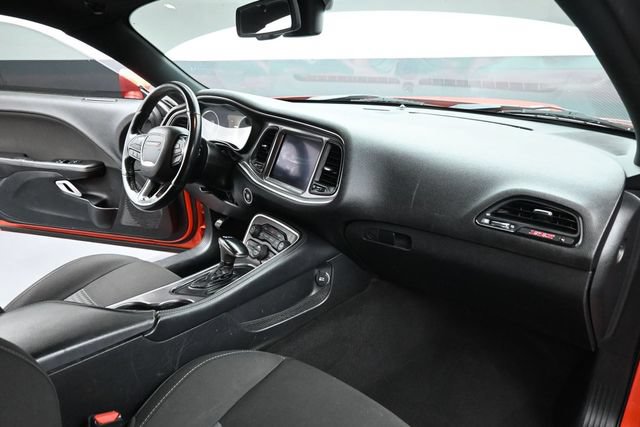 Used 2020 Dodge Challenger R/T Scat Pack RWD image 18
