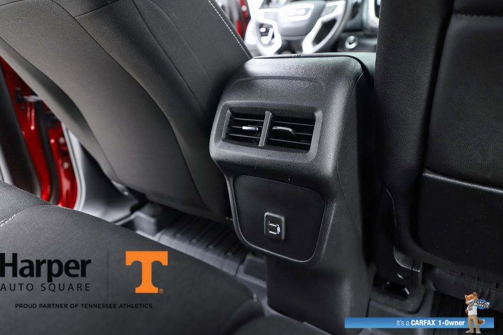 Used 2022 GMC Terrain SLE w/ Elevation Edition image 37