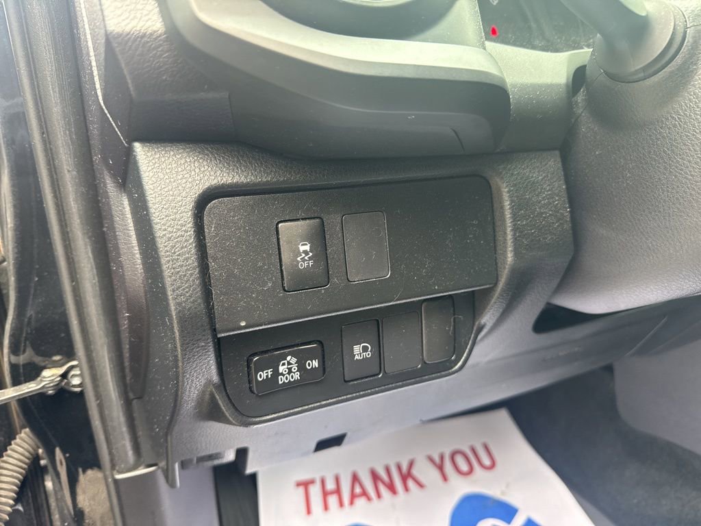 Used 2022 Toyota Tacoma SR image 16