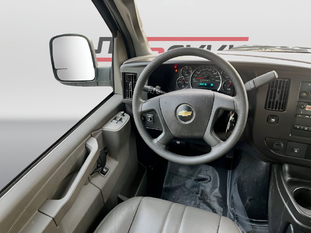 Used 2024 Chevrolet Express 2500 RWD image 20