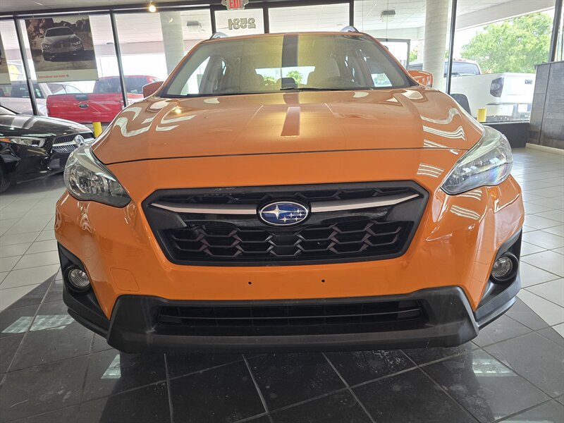 Used 2018 Subaru Crosstrek 2.0i Premium AWD/4WD image 2