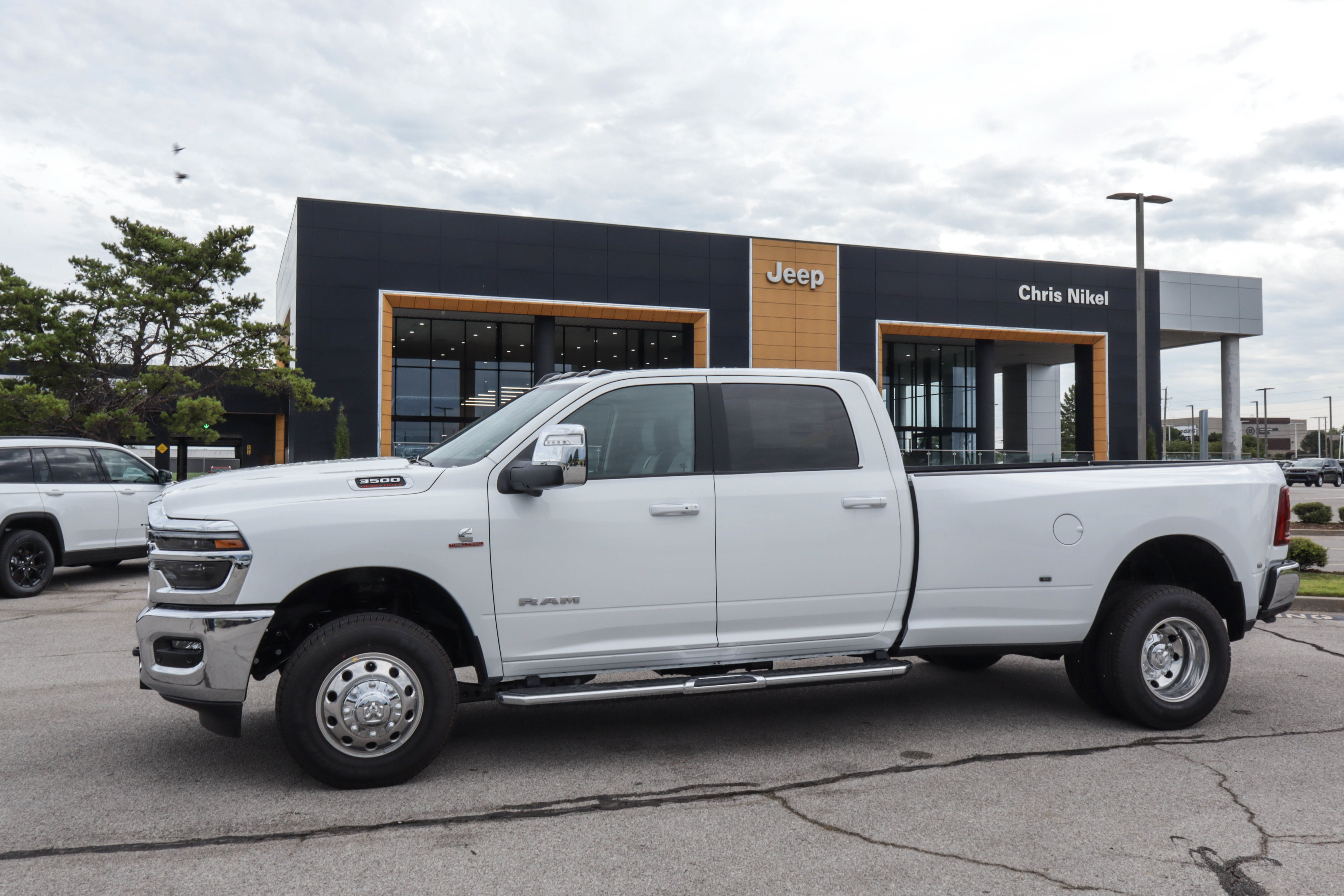 New 2027 RAM 3500 Laramie w/ Towing Technology Group