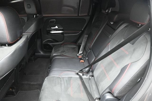 Used 2021 Mercedes-Benz GLB 35 AMG 4MATIC image 12