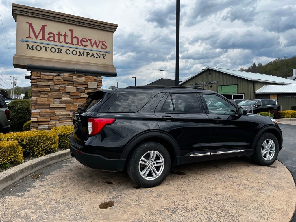Used 2020 Ford Explorer XLT w/ Comfort Package AWD/4WD image 5