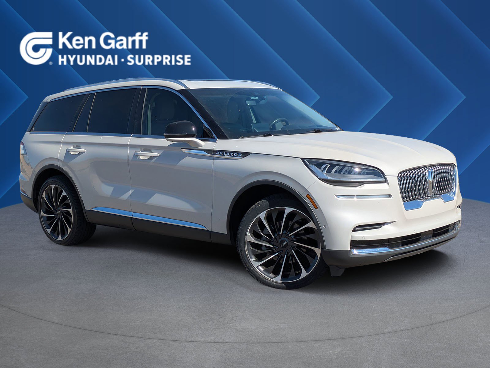 Used 2023 Lincoln Aviator Reserve w/ Equipment Group 201A image 1