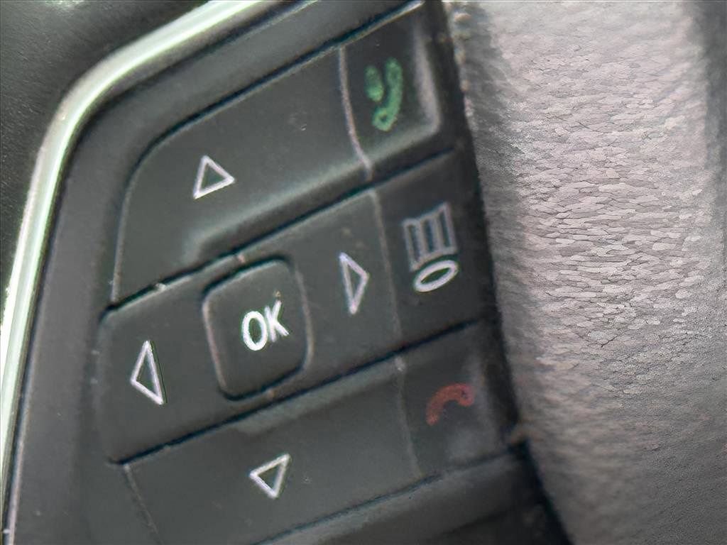 Used 2023 Jeep Grand Cherokee Altitude image 20