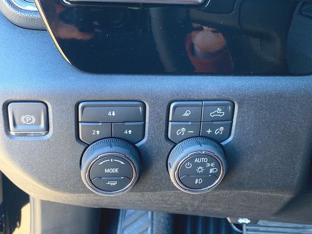Used 2026 Chevrolet Silverado 2500 LT w/ Trail Boss Package AWD/4WD image 18