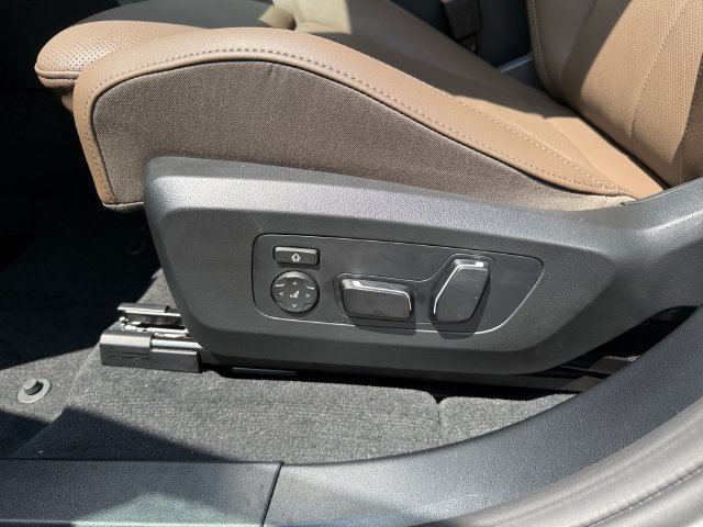 New 2026 BMW X3 xDrive30i w/ Convenience Package AWD/4WD image 24
