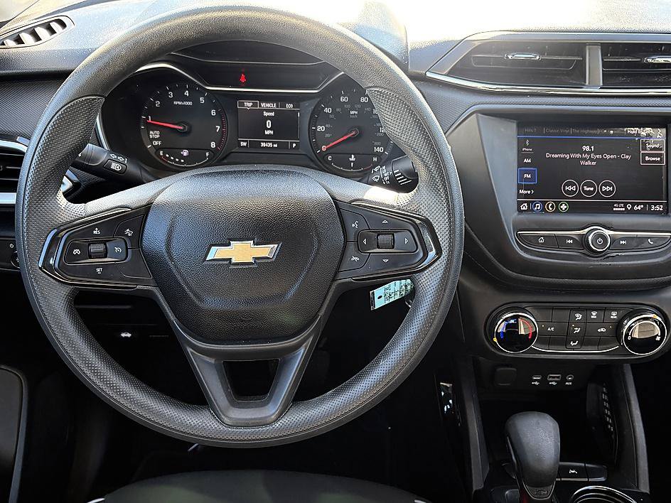 Certified 2023 Chevrolet TrailBlazer LS FWD image 13