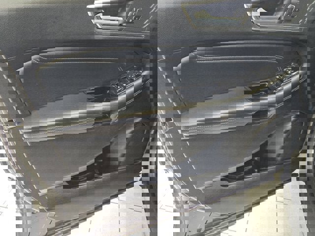 Used 2017 Ford Edge Titanium w/ Equipment Group 302A image 19